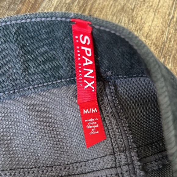 SPANX Jean-ish Leggings Medium - Picture 3 of 5